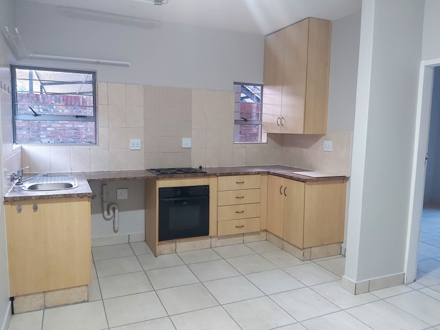 To Let 2 Bedroom Property for Rent in Die Bult North West